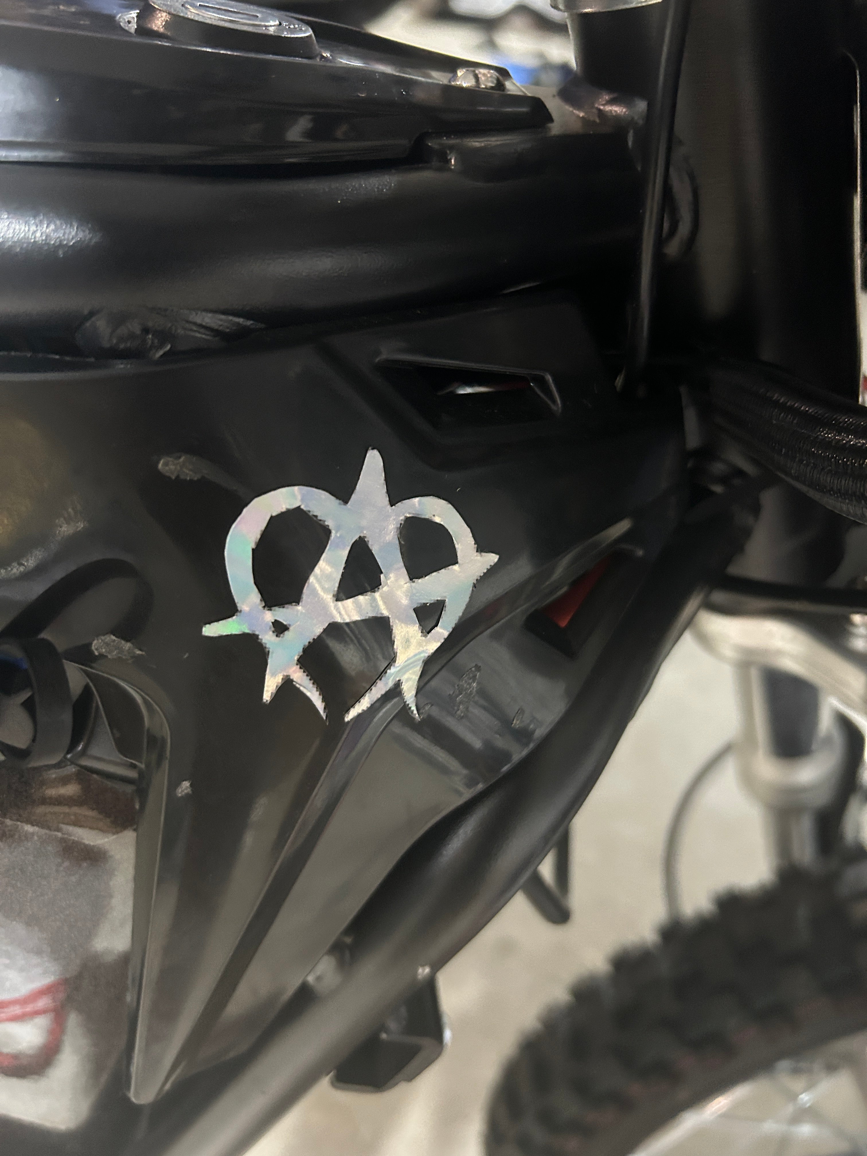 5 Unmanageable sticker